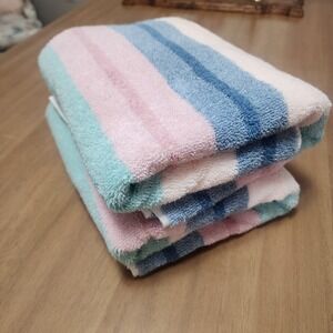 2-Vintage  Dundee-home design  Pastel Striped Bath Towels 27" x 46" 100% cotton